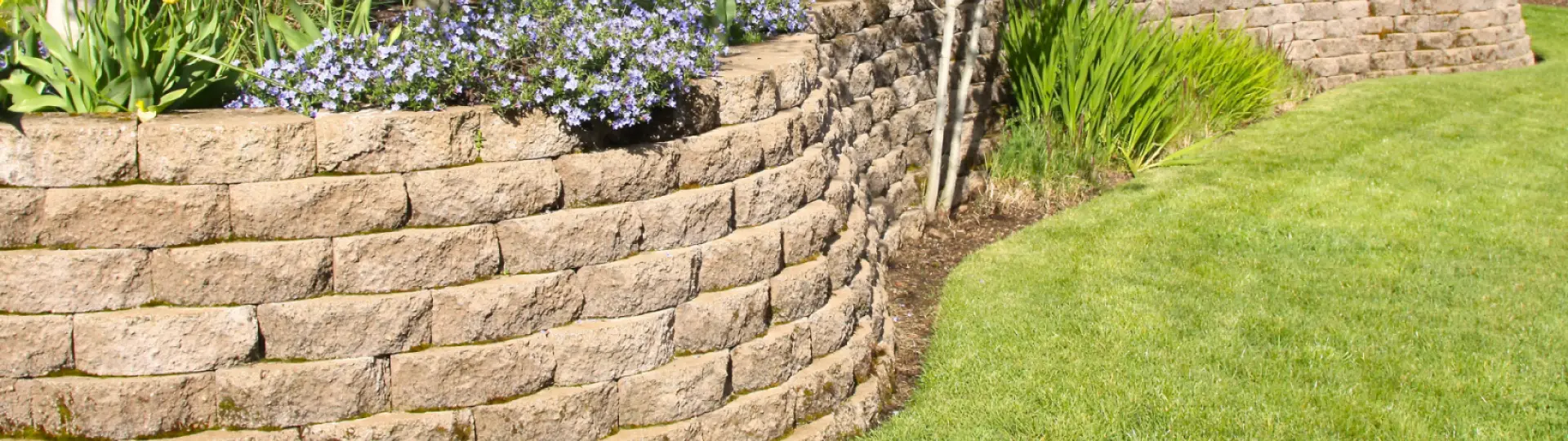 Retaining Walls breadcrumb